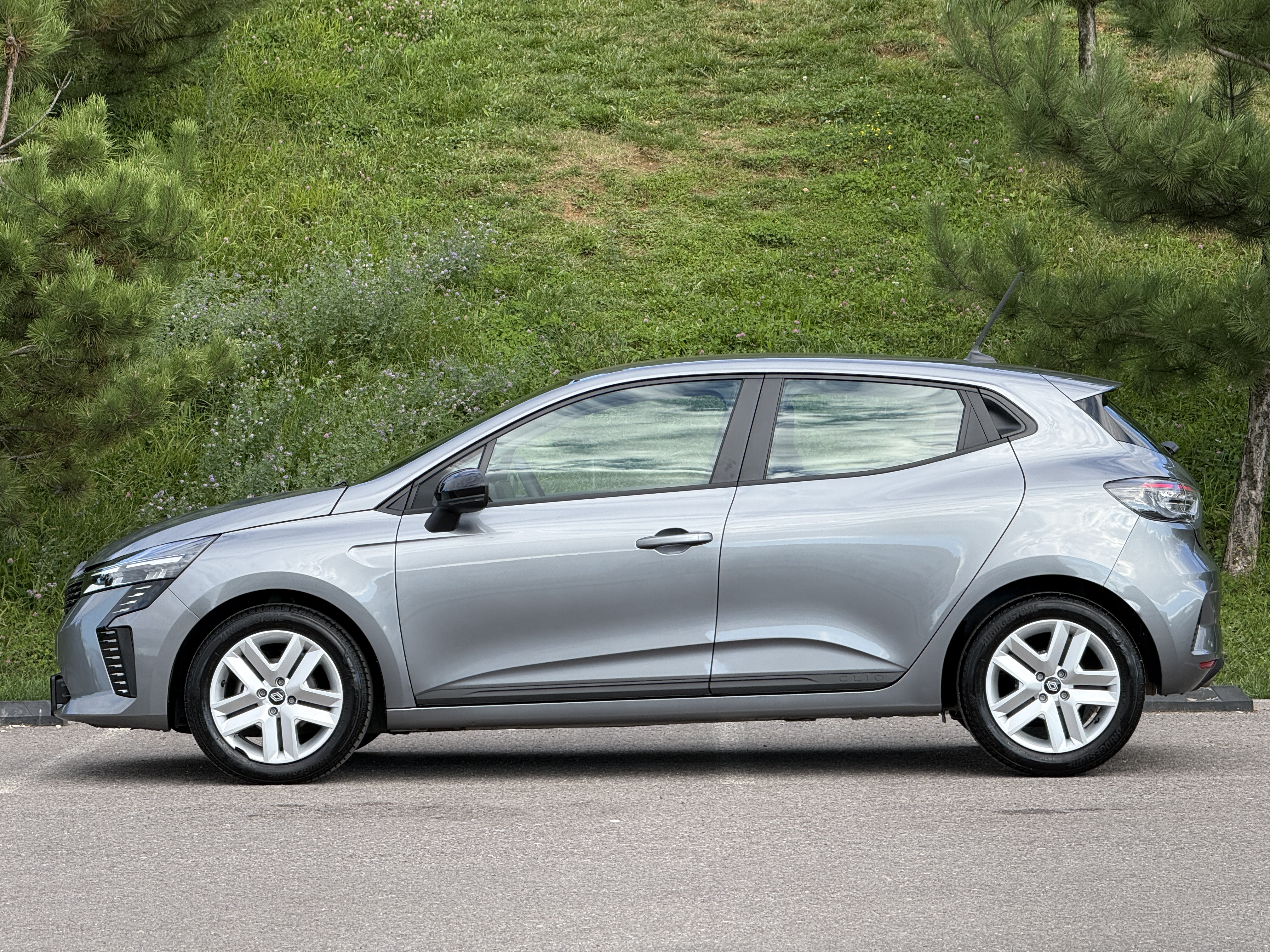 Renault Clio 1.0 TCe Evolution — fotoğraf 8